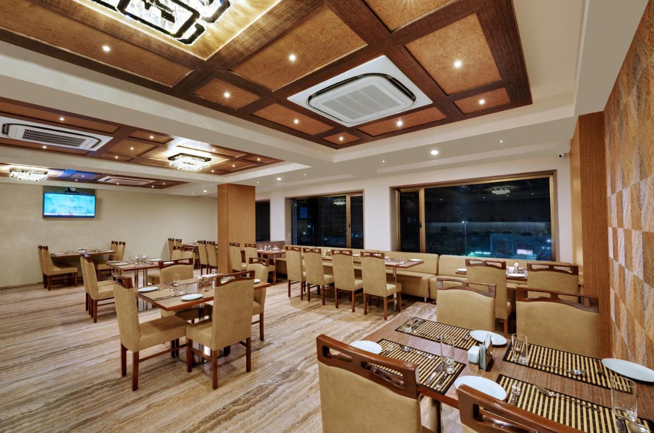 Anaya Beacon Hotel, Jāmnagar Extérieur photo
