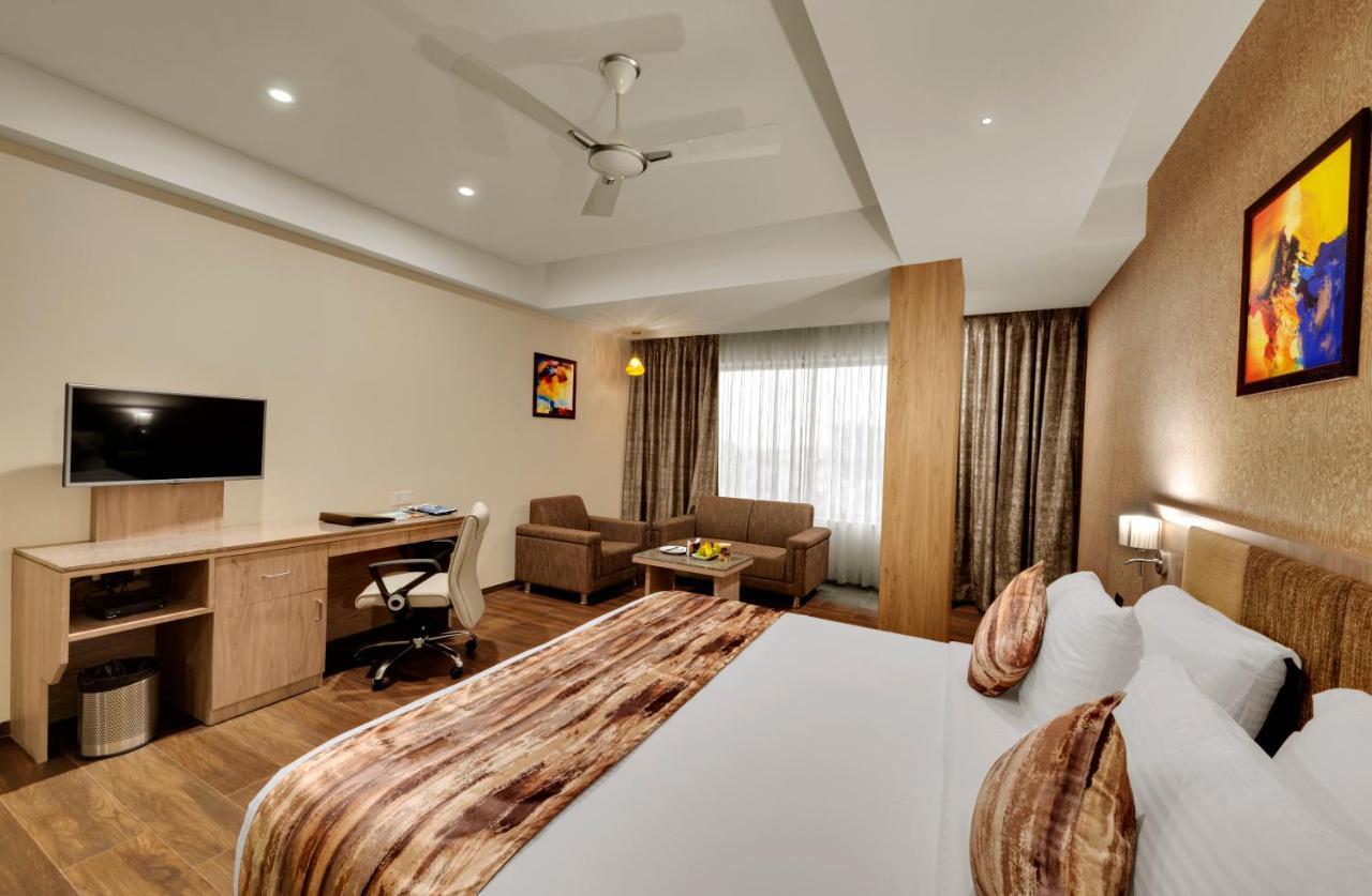 Anaya Beacon Hotel, Jāmnagar Chambre photo