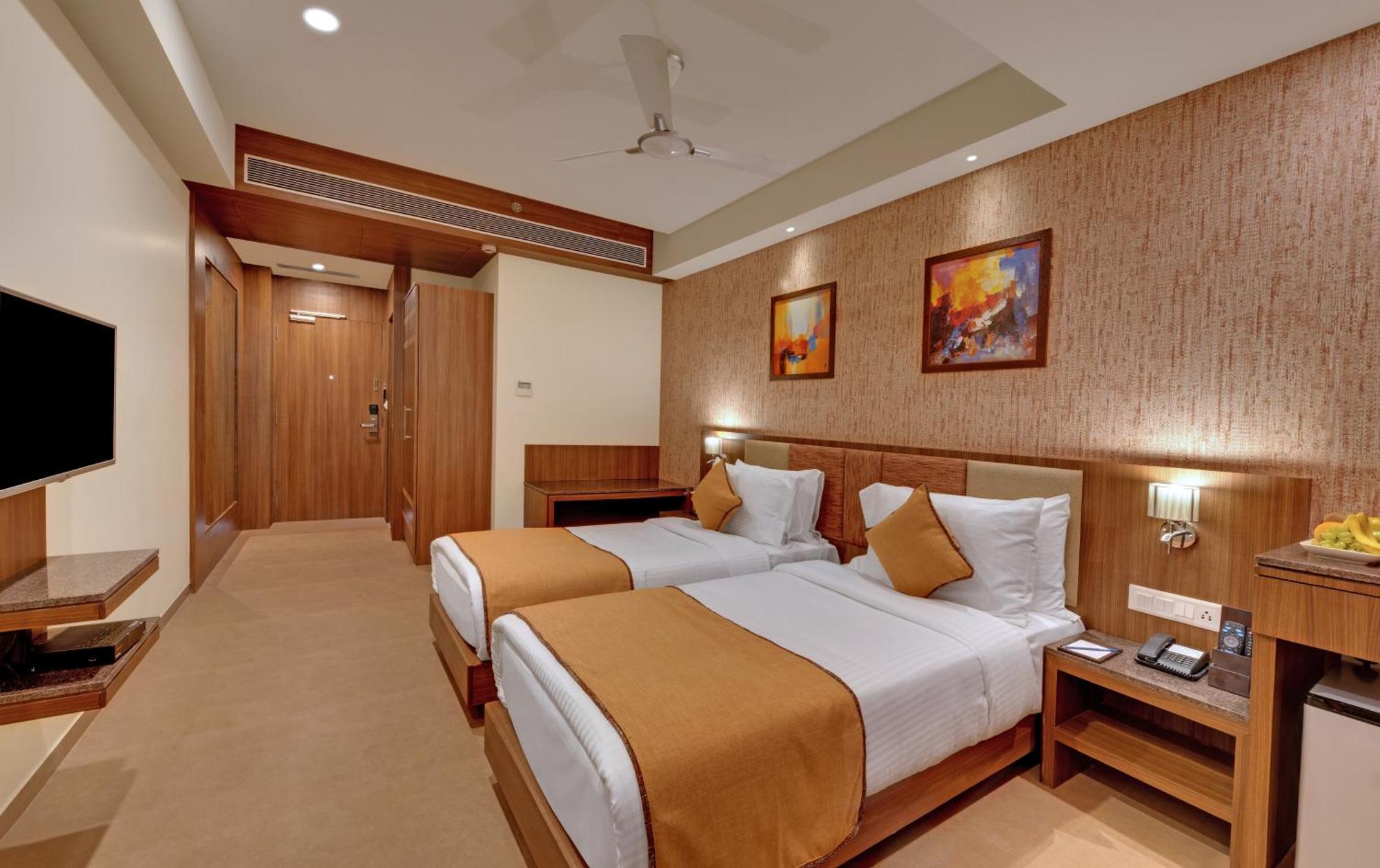 Anaya Beacon Hotel, Jāmnagar Chambre photo